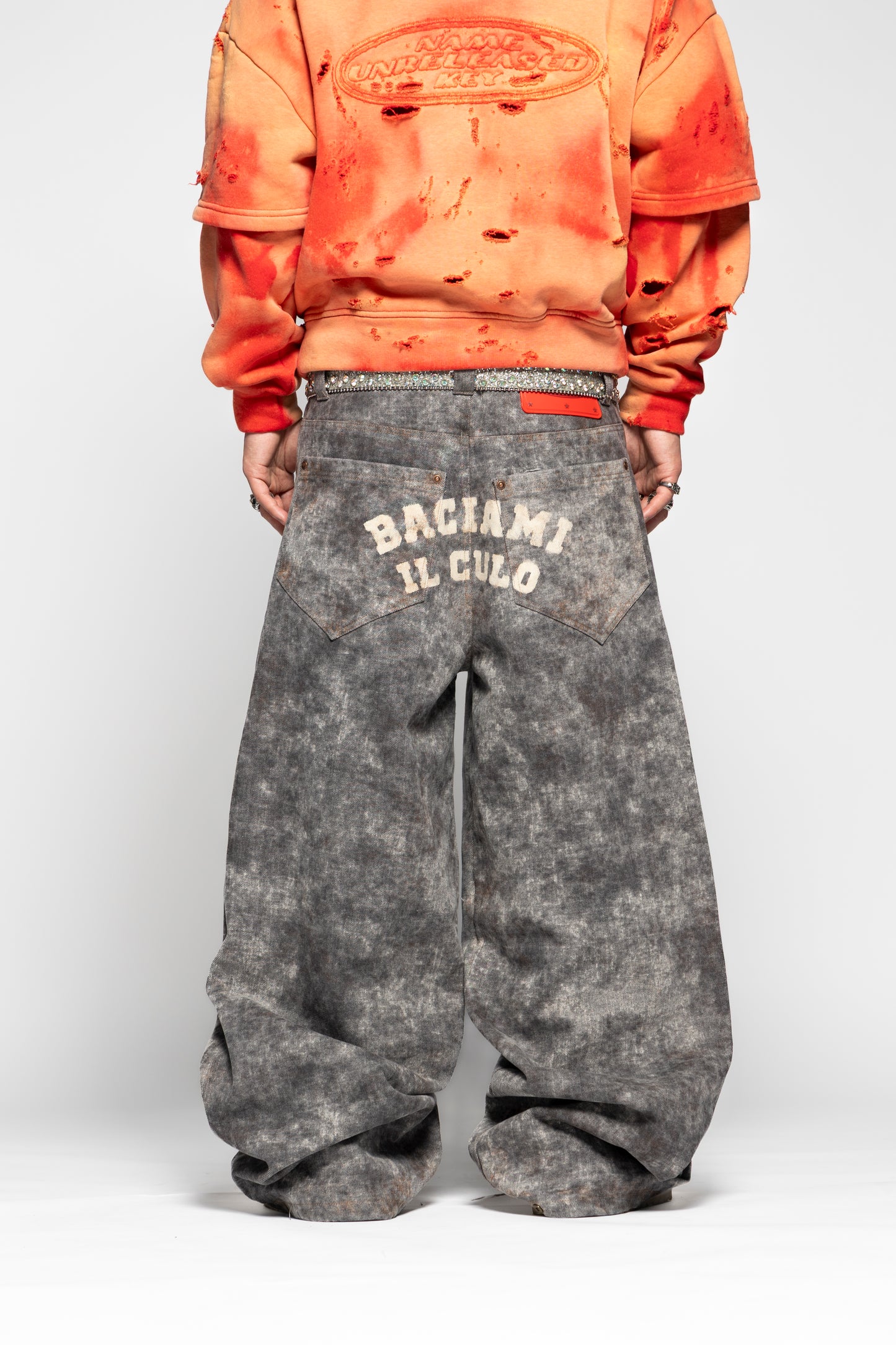 U.N.K. BACIAMI IL CULO V.2