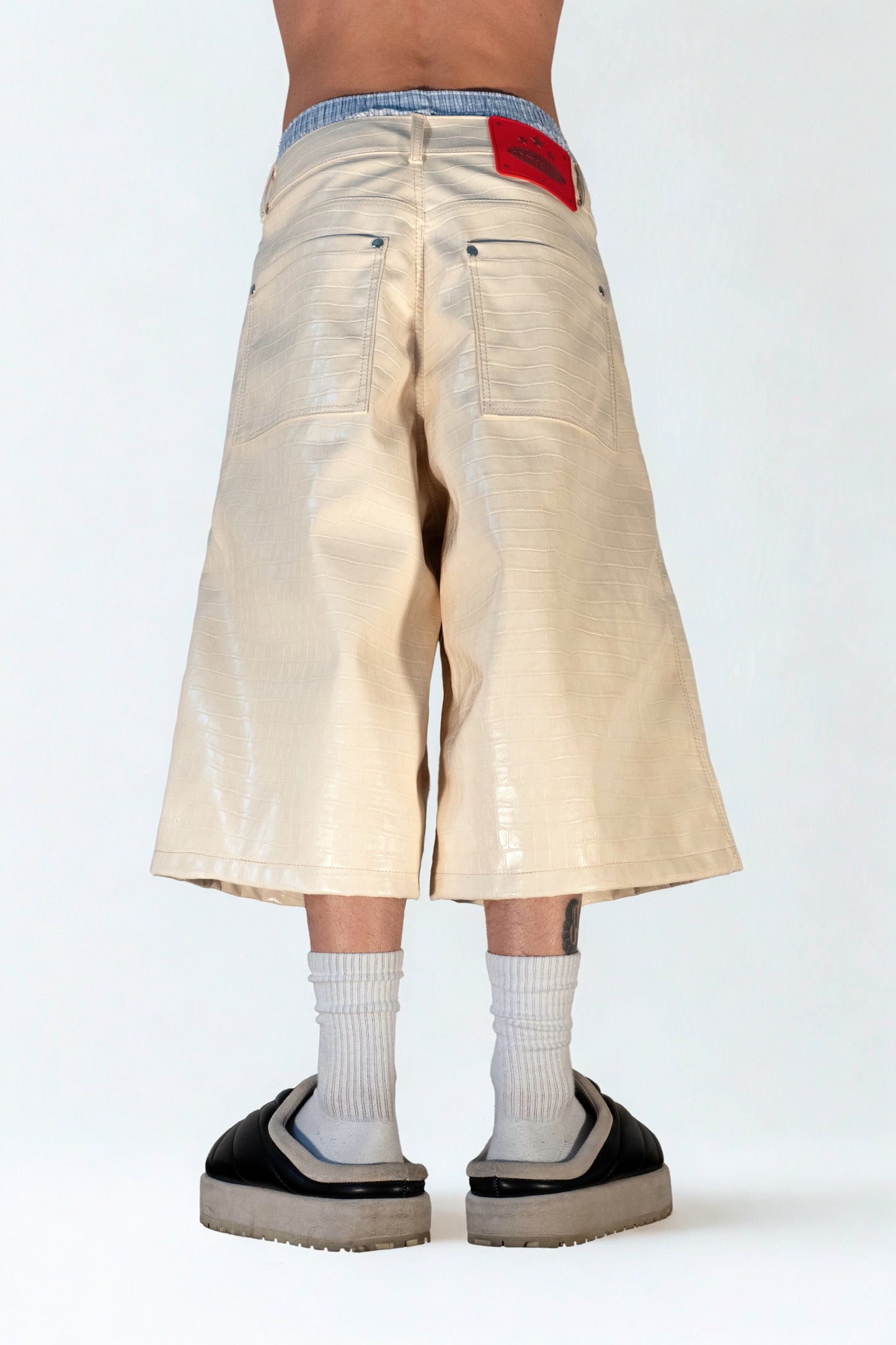 U.N.K. COCCO JORTS